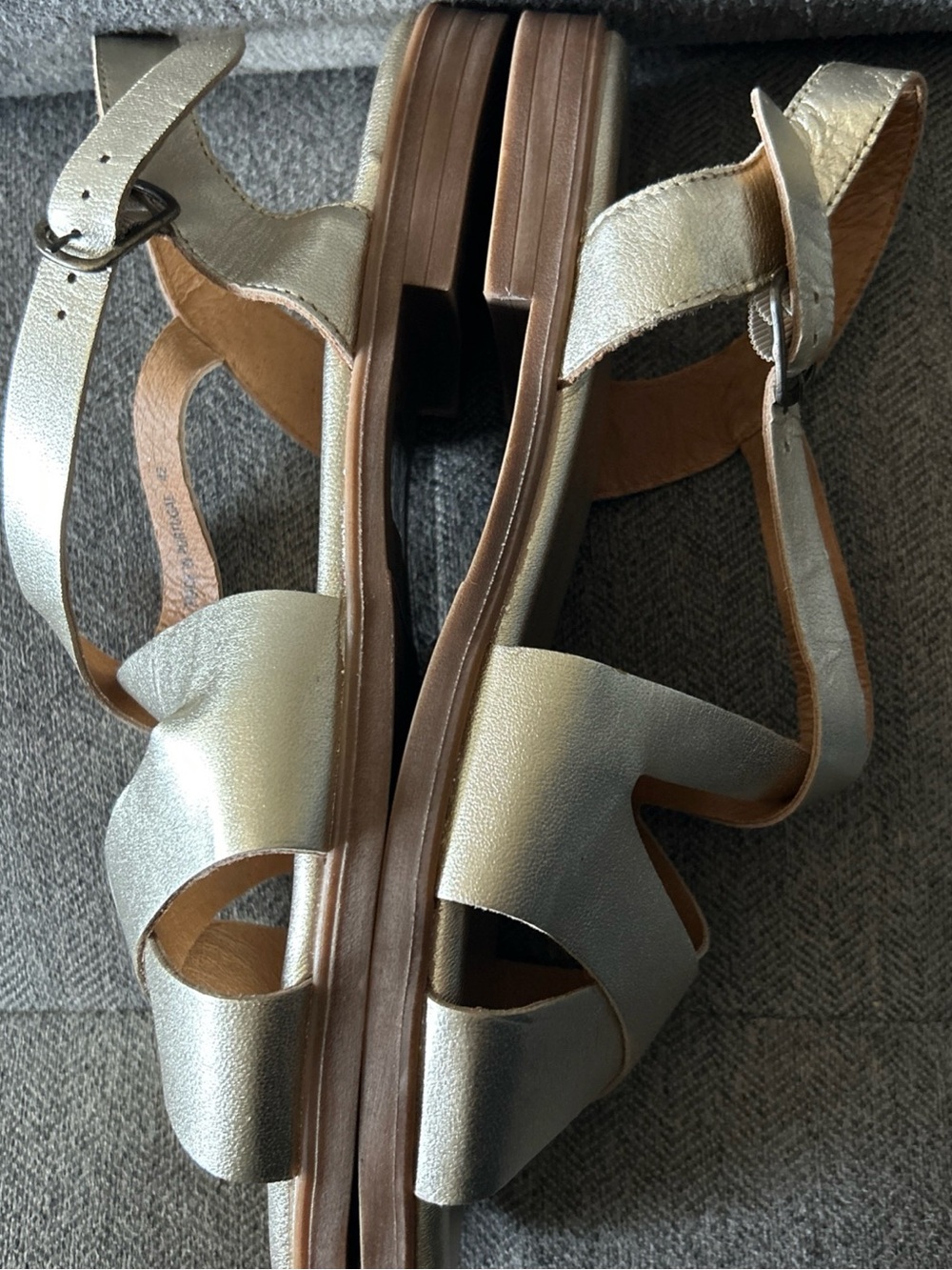 Miz Mooz gold lilium Crisscross Sandals size 11.5 - Picture 7 of 12